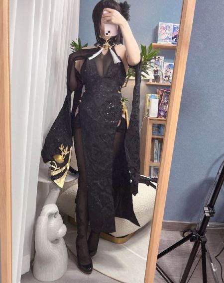 一小孩半夜给女孩吃坤巴_剧情片免费播放