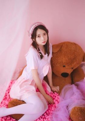 厉总的新婚罪妻短剧全集_BD英语免费在线播放