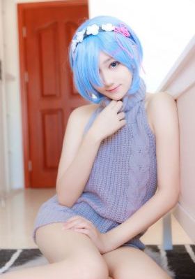 女教师免费看_HD日韩电影在线